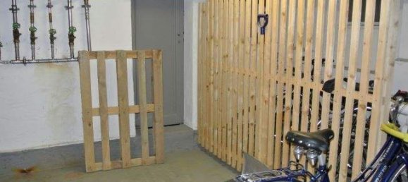 Здание с 18 комнатами в Мюльхайм ан дер Рур, Германия № 303767 7