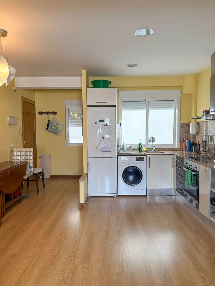 Квартира с 2 спальнями в Валенсия, Испания № 196160