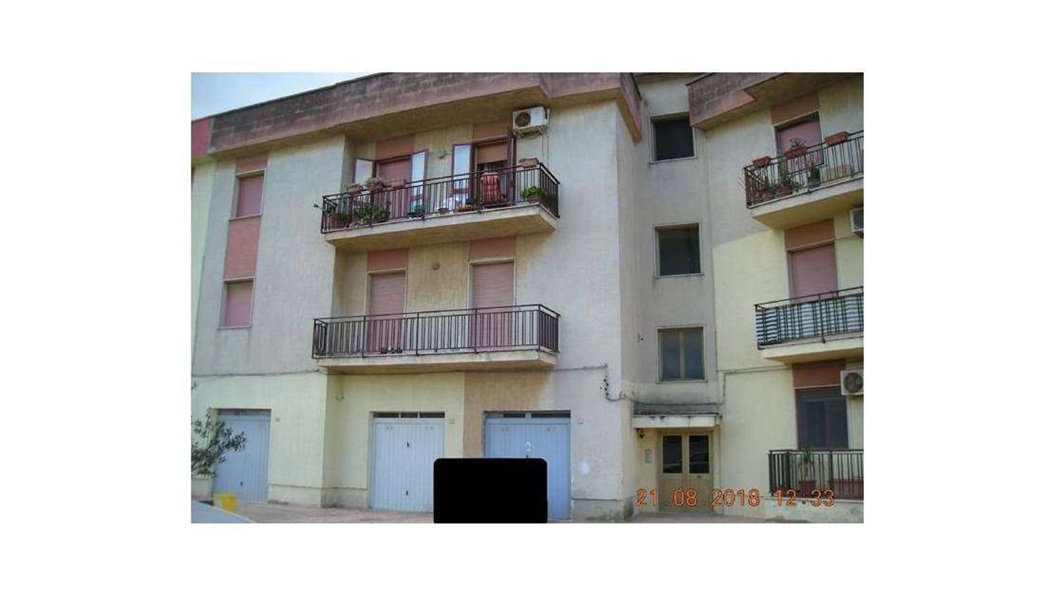 Apartamento de 7 divisões em Cellino San Marco, Italy N.º 180931