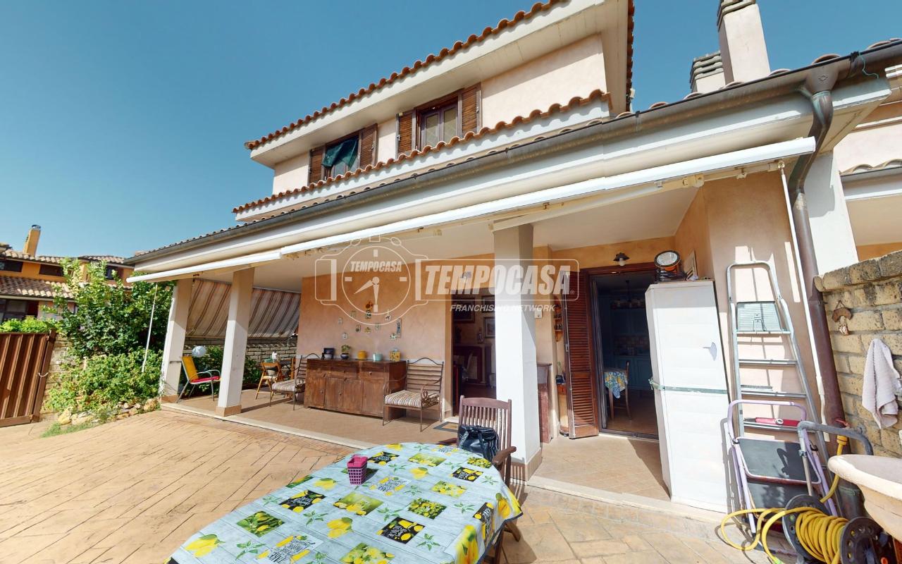 Villa de 4 divisões em Ladispoli, Italy N.º 129280