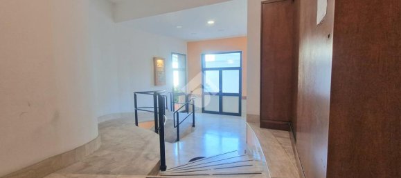 2 rooms Office in Palermo, Italy No. 271804 6