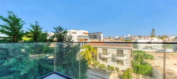 Apartamento de 2 dormitorios en Germasogeia, Cyprus No. 5430 11