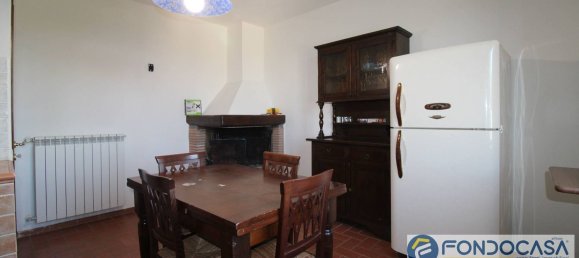 3 bedrooms House in Ponsacco, Italy No. 380634 17