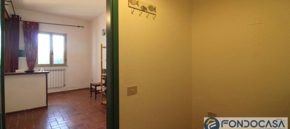 3 bedrooms House in Ponsacco, Italy No. 380634 5