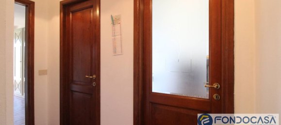 3 bedrooms House in Ponsacco, Italy No. 380634 12