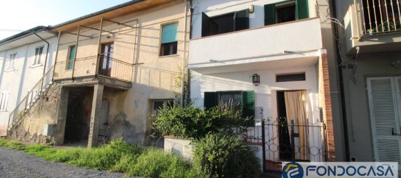 3 bedrooms House in Ponsacco, Italy No. 380634 31