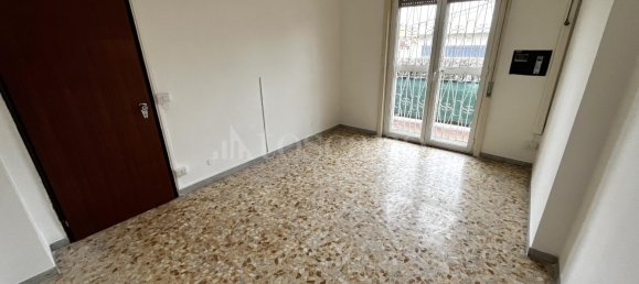 5 rooms House in Ciampino, Italy No. 190636 4