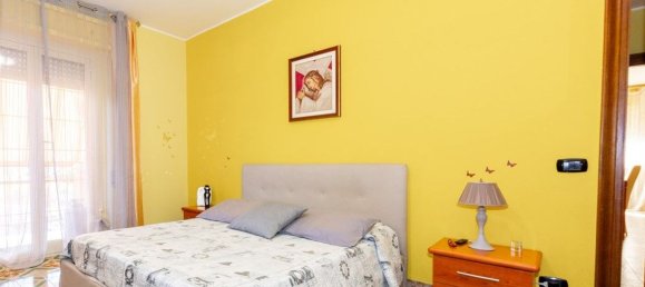 3 rooms Apartment in Pomezia, Italy No. 206263 14
