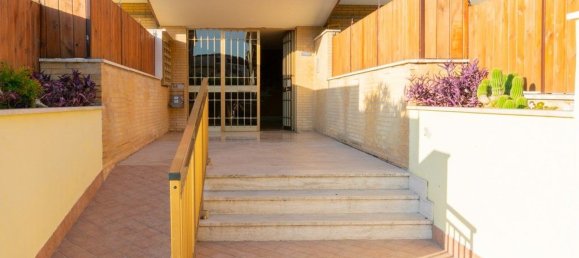 3 rooms Apartment in Pomezia, Italy No. 206263 22