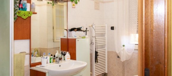 3 rooms Apartment in Pomezia, Italy No. 206263 10