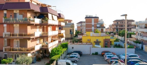 3 rooms Apartment in Pomezia, Italy No. 206263 7