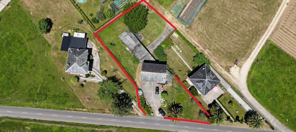 6 bedrooms House in Valdes, Spain No. 154895 3