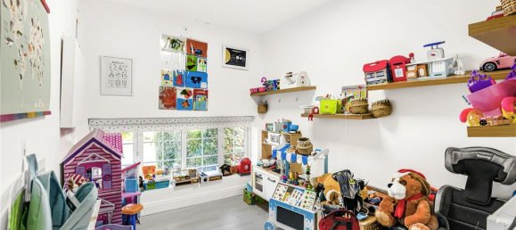 5 bedrooms House in Whetstone, United Kingdom No. 6690 12