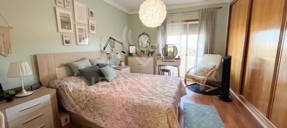 Casa de 4 dormitorios en Quelfes, Portugal No. 142533 9