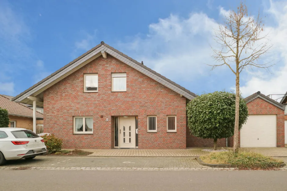 4 chambres Maison à North Rhine-Westphalia, Germany No. 145943