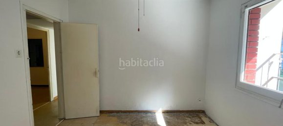 3 bedrooms Apartment in L'Hospitalet de Llobregat, Spain No. 170430 27