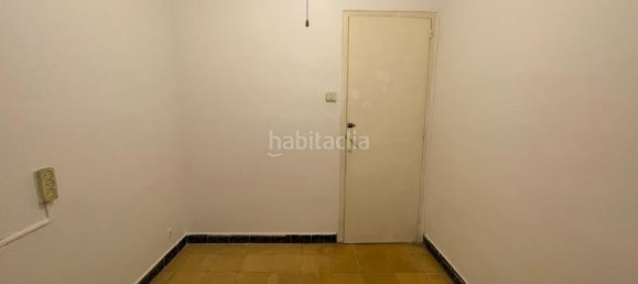 3 bedrooms Apartment in L'Hospitalet de Llobregat, Spain No. 170430 20