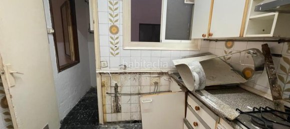 3 bedrooms Apartment in L'Hospitalet de Llobregat, Spain No. 170430 7