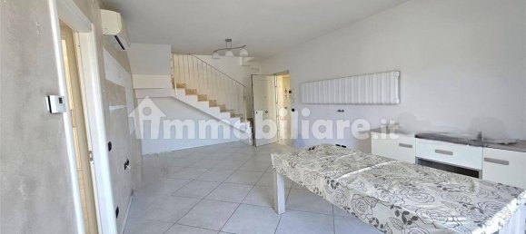 3 Schlafzimmer Wohnung in Massa, Italy, Nr. 87955 4