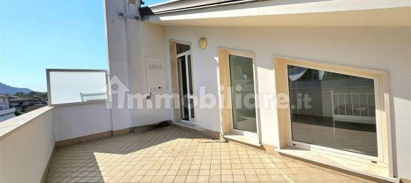 3 Schlafzimmer Wohnung in Massa, Italy, Nr. 87955 2