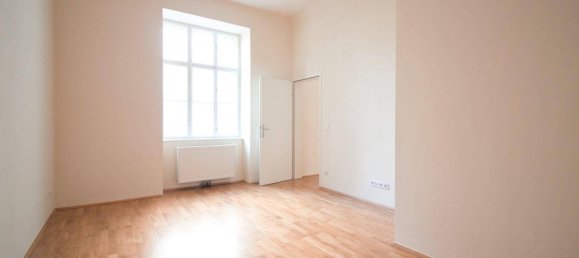 2 rooms Apartment in Vienna, Austria No. 70855 3