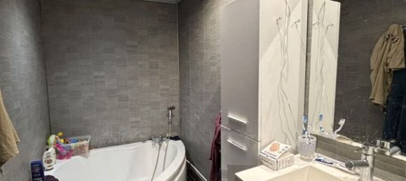 4 Schlafzimmer Haus in Wattrelos, France, Nr. 189890 9