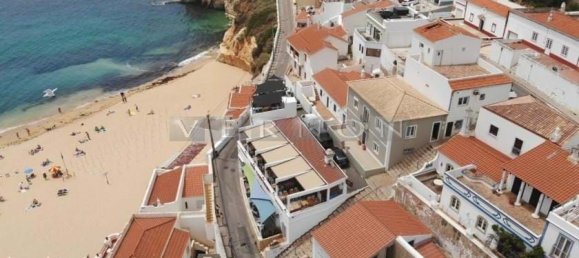 Дом с 4 спальнями в Лагоа, Португалия № 134795 26