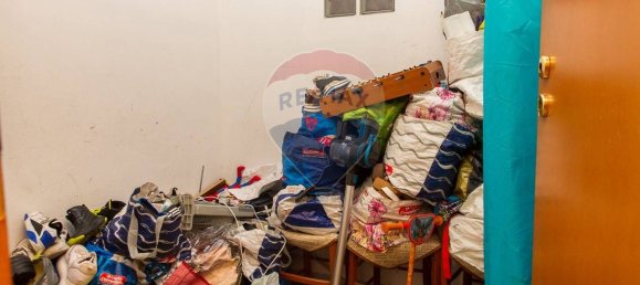 7 rooms Apartment in Adrano, Italy No. 154511 11