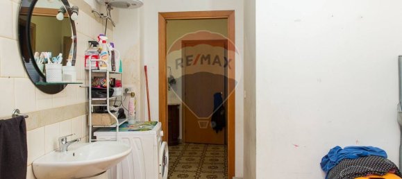 7 rooms Apartment in Adrano, Italy No. 154511 10