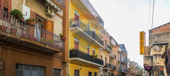 7 rooms Apartment in Adrano, Italy No. 154511 19