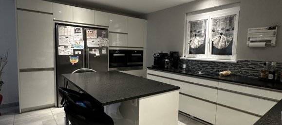 4 Schlafzimmer Haus in Bisel, France, Nr. 323209 5