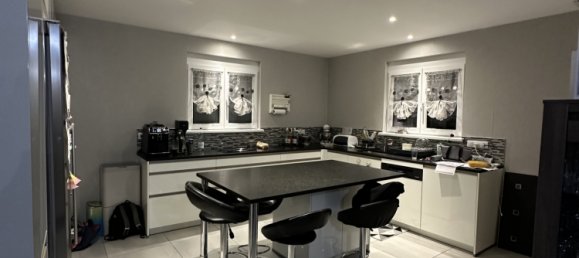 4 Schlafzimmer Haus in Bisel, France, Nr. 323209 4