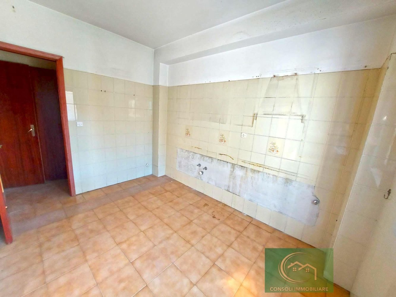 3 rooms Apartment in Catania, Italy No. 279491