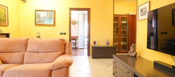 3 bedrooms Apartment in Cologno Monzese, Italy No. 295499 10