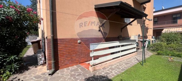 3 bedrooms Apartment in Cologno Monzese, Italy No. 295499 39