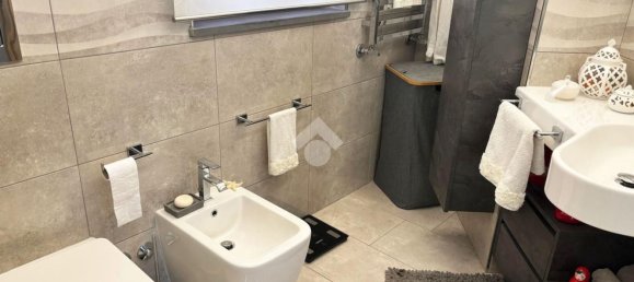 Apartamento de 3 dormitorios en Castello di Cisterna, Italy No. 344917 13