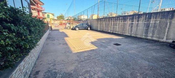 Apartamento de 3 dormitorios en Castello di Cisterna, Italy No. 344917 22