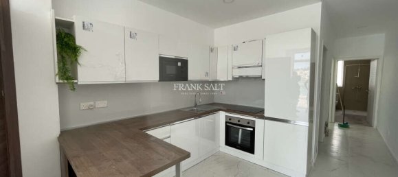 Пентхаус с 2 спальнями в Марсаскала, Мальта № 10554 3