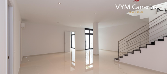 8 bedrooms Villa in Golf Bahia, Spain No. 3176 9