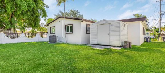 5 bedrooms Villa for sale in Miami, Miami-Dade, Florida, USA № 614303 27