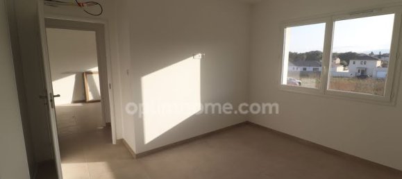 3 bedrooms House in Borgo, France No. 56390 17