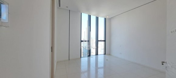 4 bedrooms Apartment in Corniche Road, UAE No. 40120 3