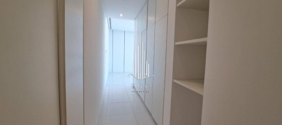 4 bedrooms Apartment in Corniche Road, UAE No. 40120 18