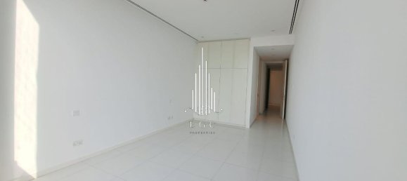 4 bedrooms Apartment in Corniche Road, UAE No. 40120 13