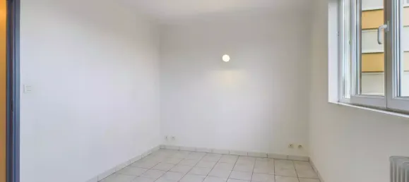 Apartamento de 4 habitaciónes en Romilly-sur-Seine, France No. 47275 32