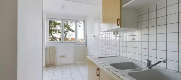 Apartamento de 4 habitaciónes en Romilly-sur-Seine, France No. 47275 2
