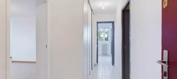 Apartamento de 4 habitaciónes en Romilly-sur-Seine, France No. 47275 18