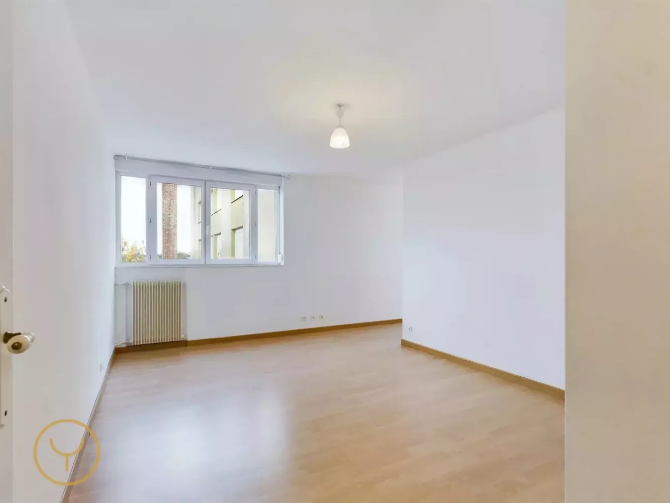 Apartamento de 4 habitaciónes en Romilly-sur-Seine, France No. 47275