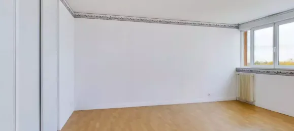 Apartamento de 4 habitaciónes en Romilly-sur-Seine, France No. 47275 19