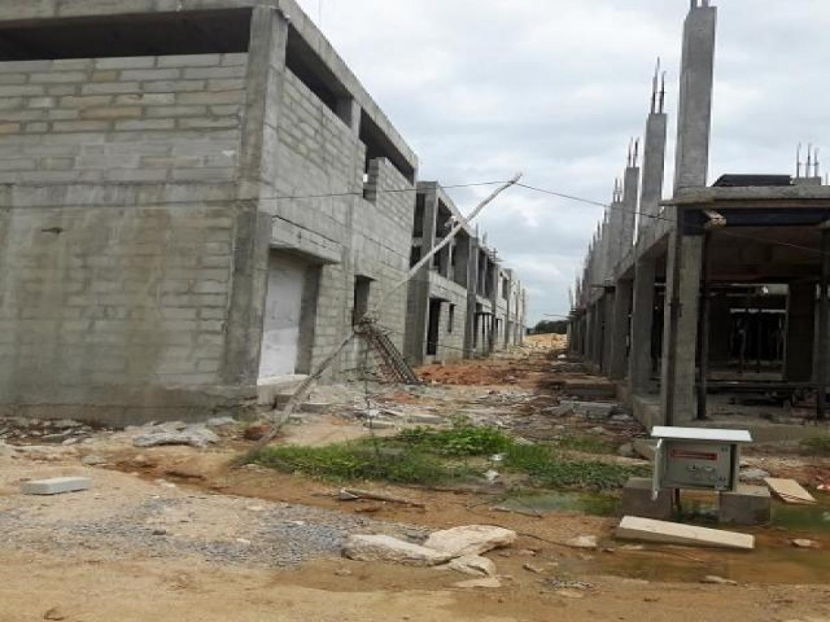 3 bedrooms House in Hyderabad, India No. 43673